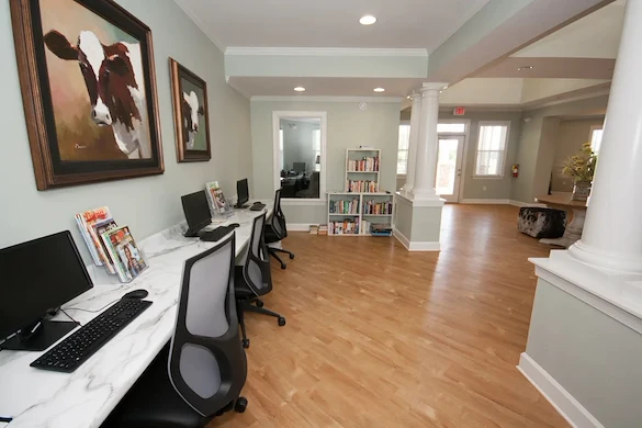 Image of Peach Place (6)