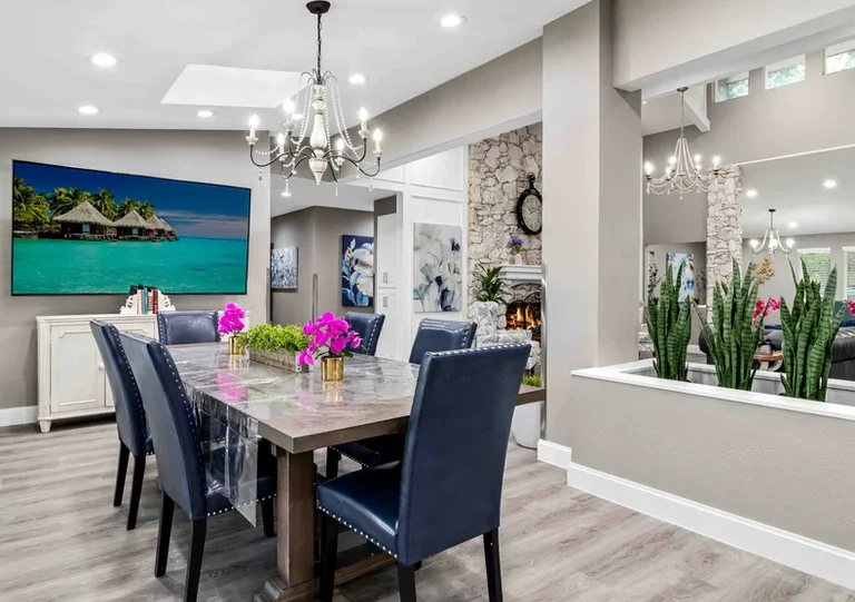 Image of Silver Leaf Graystone (8)