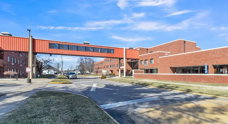 Image of Ken Mar Apartments (2)