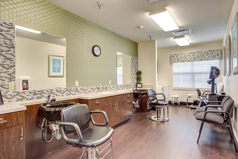 Image of Forest Springs Senior Living (10)