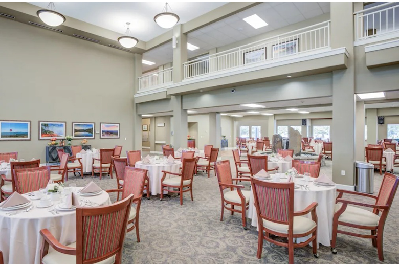 Image of Timber Pointe Senior Living (6)