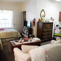 Image of Mayberry Gardens - Garland (4)