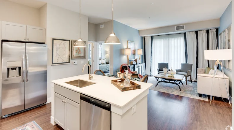 Image of Everleigh Naperville (6)