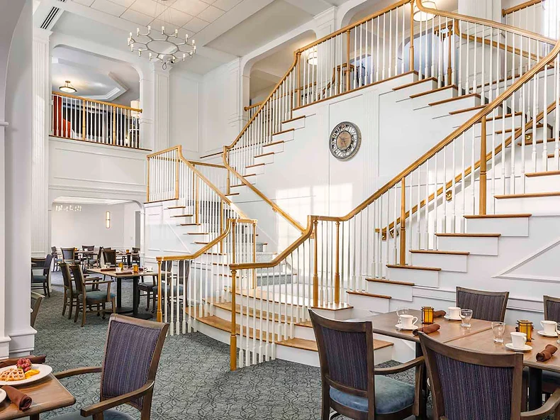 Image of Atria Merrimack Place (10)