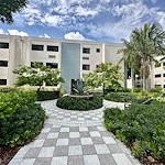 Image of The Solaire at Las Palmas Village (1)