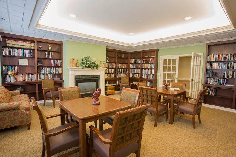 Image of Coachman Square at Woodbridge (3)