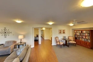 Marian Oakland Independent Living library