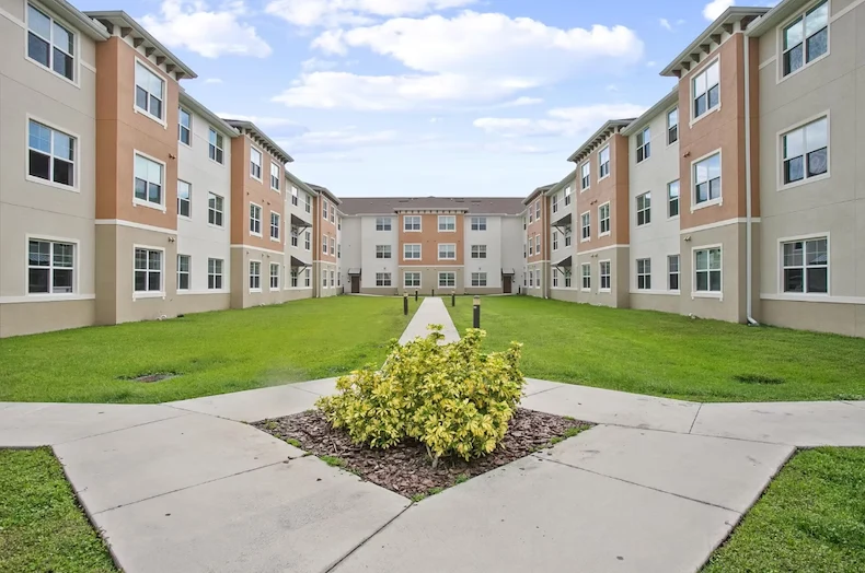 Image of Palos Verdes Senior (1)