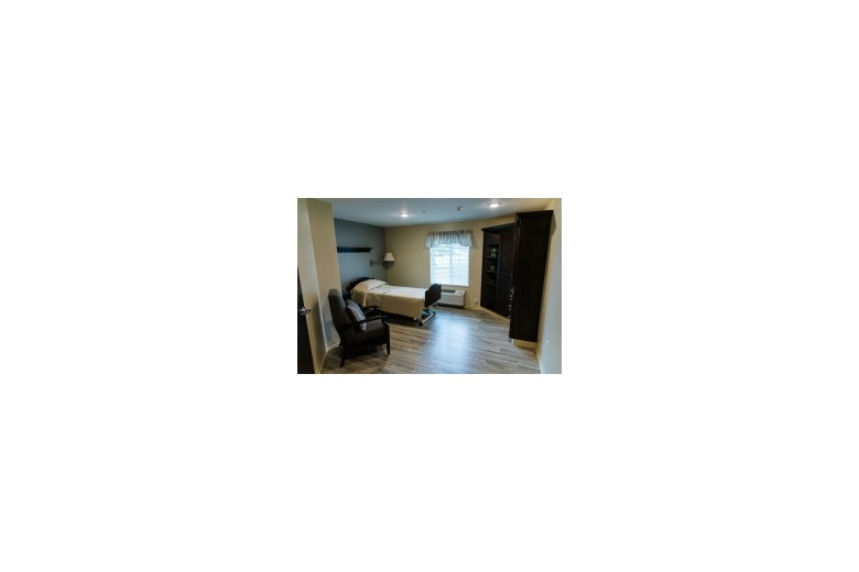 Image of Bowling Green Manor (5)