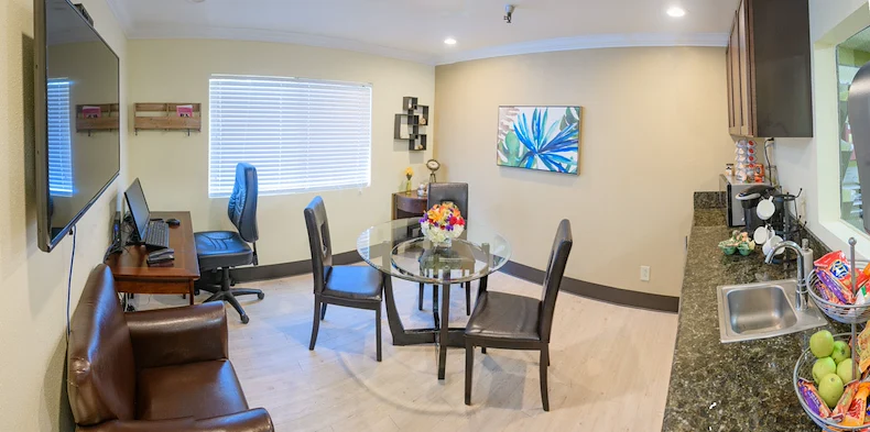 Image of Mesa Verde Post Acute Care Center (2)