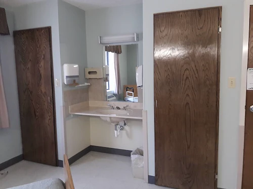 Image of Carriage Square Rehab And Healthcare Center (3)