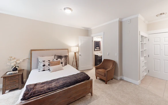 Image of Overlake Terrace (9)