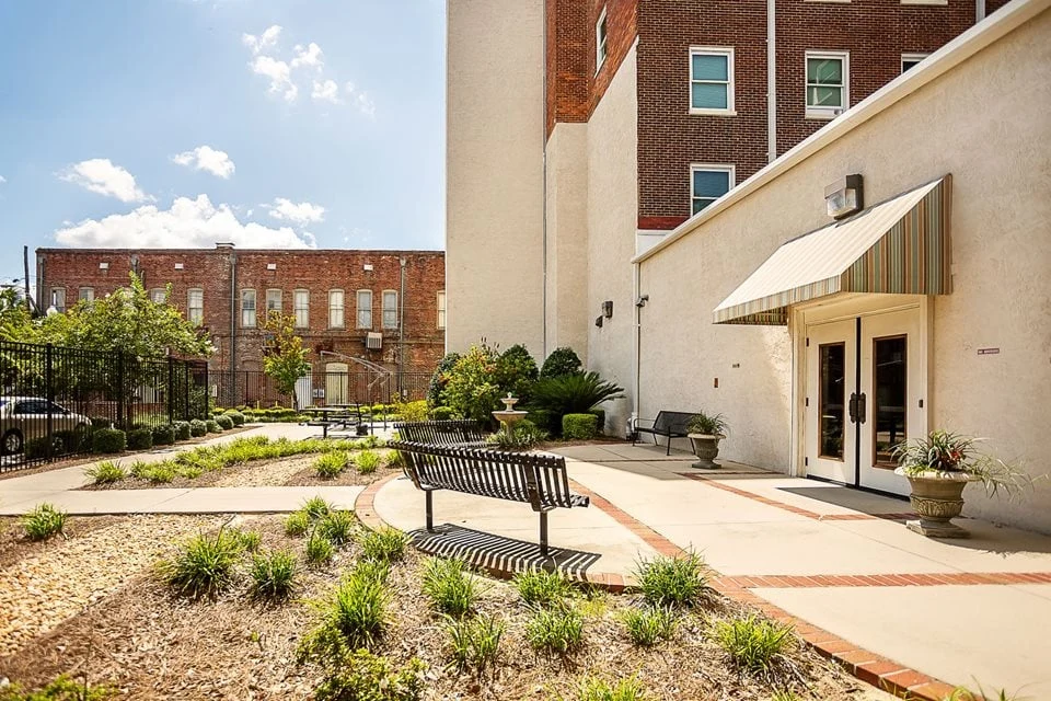 Image of Ashley House Apartments (6)