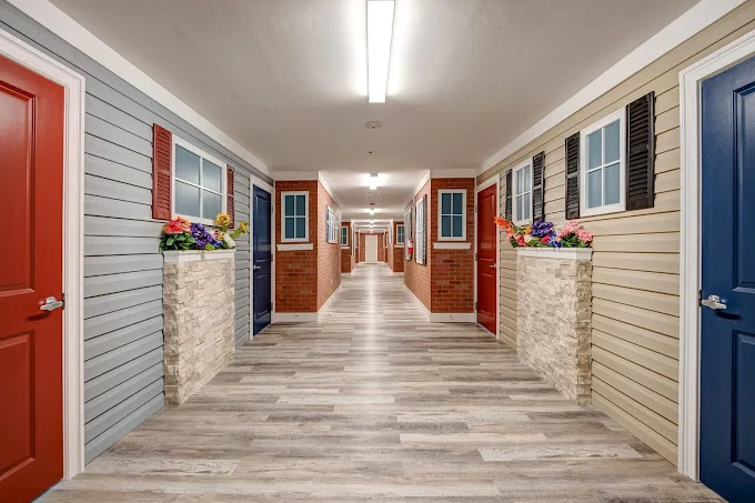 Image of Colonial at Miami (2)