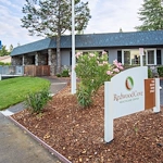Image of Redwood Cove Healthcare Center (1)