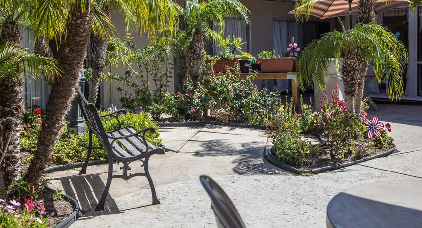 Image of The Earlwood (7)