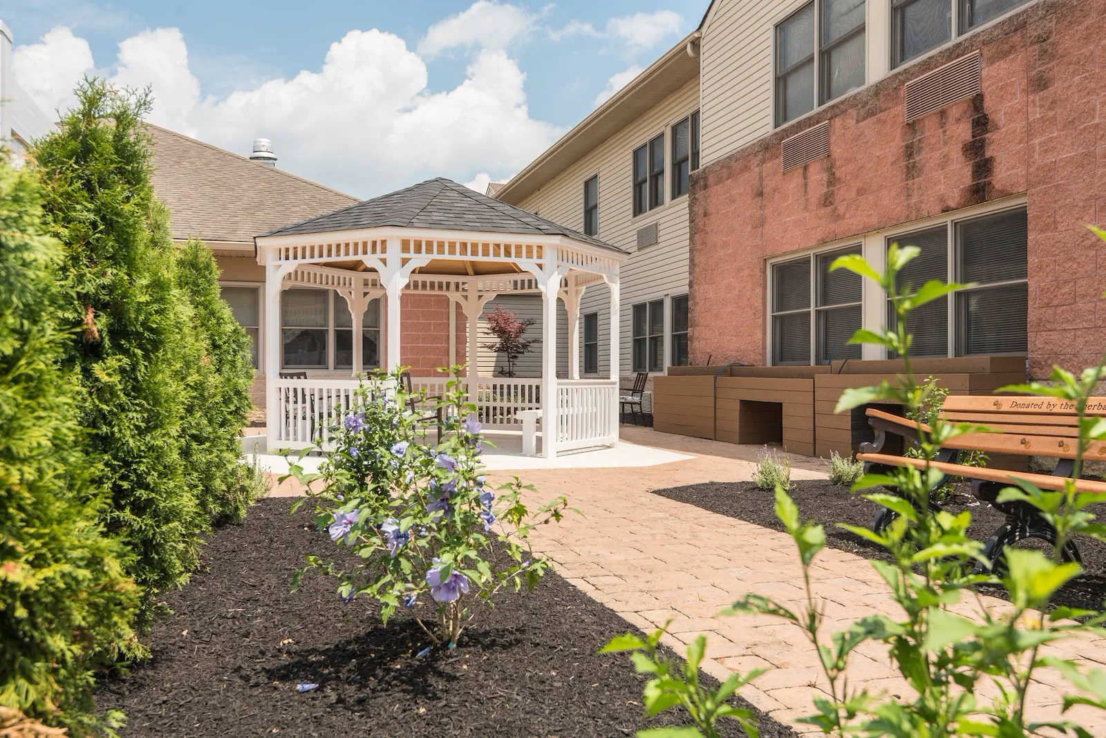 Image of Spring Oak at Vineland (9)