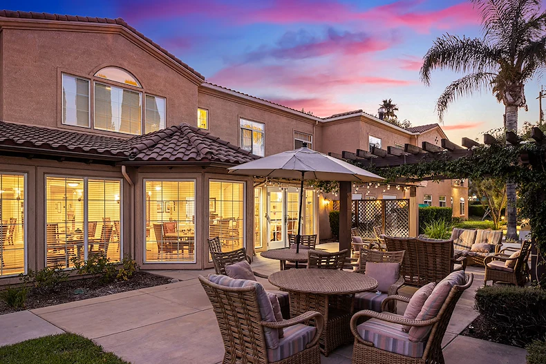 Image of Ivy Park at West Hills (8)