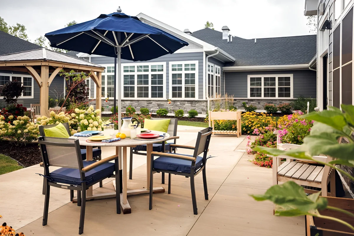 Image of The Courtyard at Delta (9)