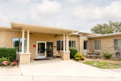 Image of Carrier Mills Nursing & Rehab Center (5)