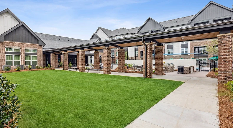 Image of Everleigh Deerfield (1)