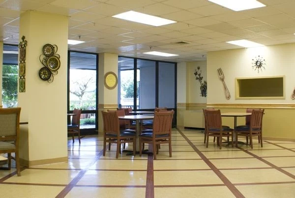 Image of Niles Nursing & Rehab (7)