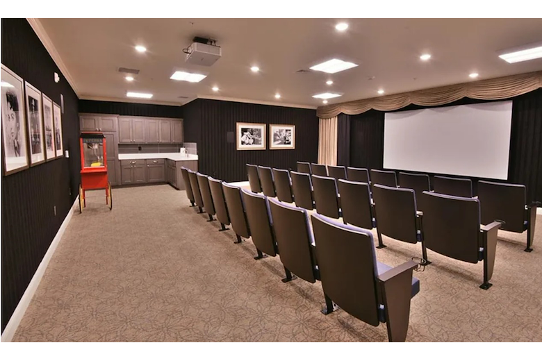 Image of Field Pointe Assisted Living (3)