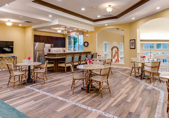 Image of Elegance at Lake Worth (4)