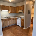 Image of West Edison Plaza Apartments (6)
