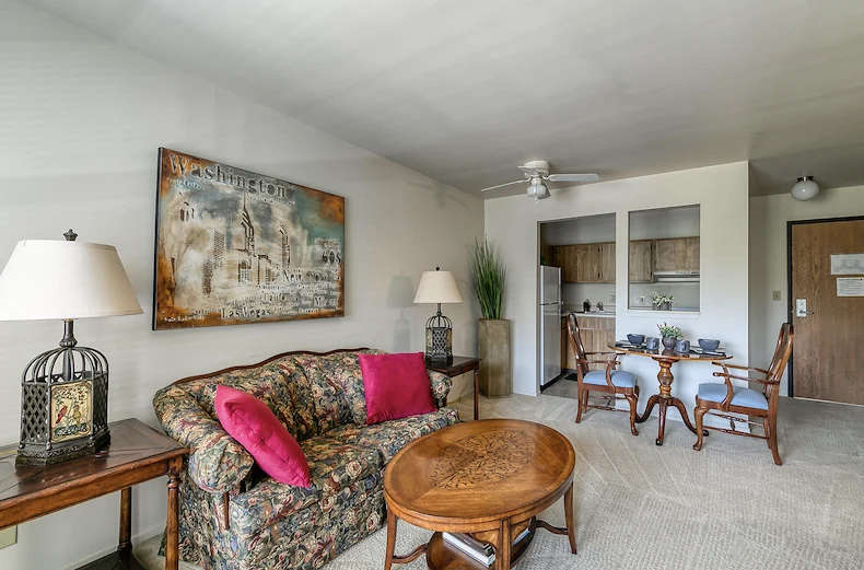 Image of Rosehaven Manor (4)