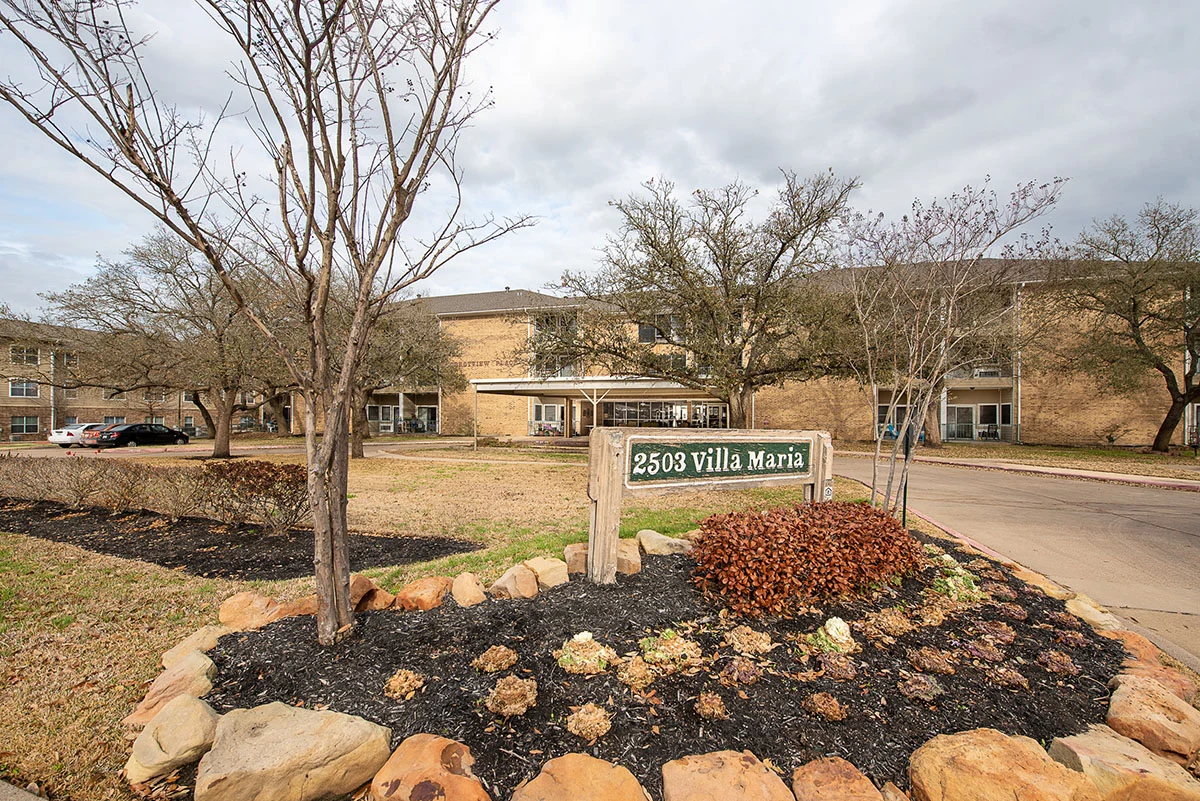 Image of Crestview Place (2)