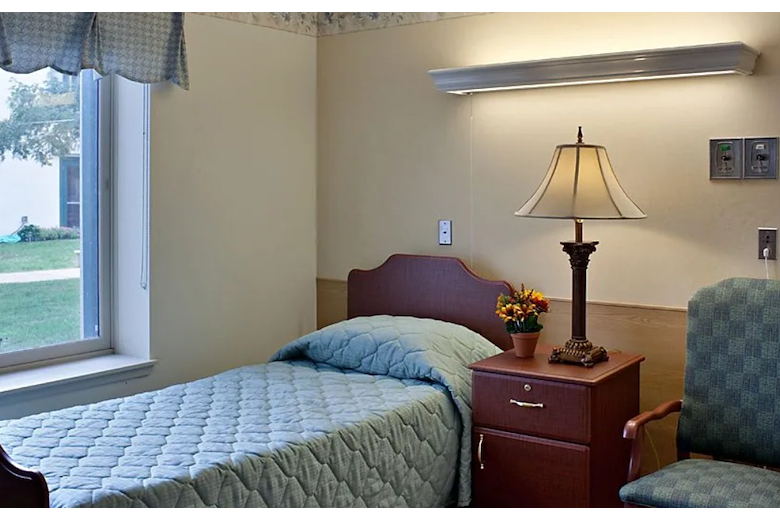 Image of Naamans Creek Country Manor (3)
