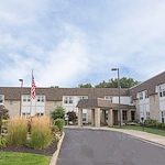 Image of Huntington Woods Care & Rehab Center (1)