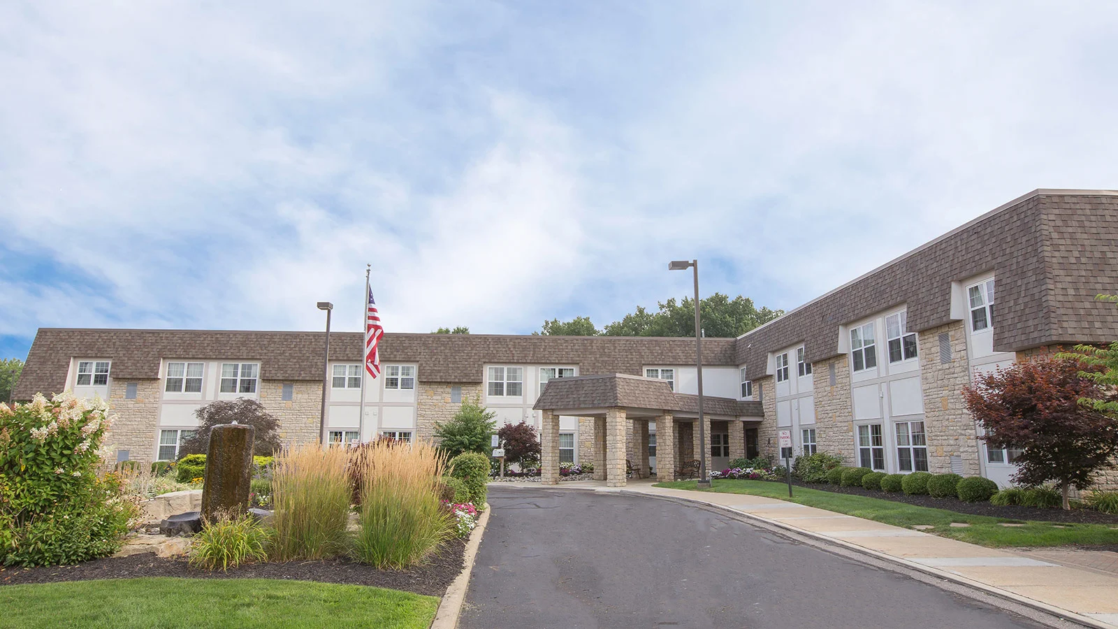 Image of Huntington Woods Care & Rehab Center (1)