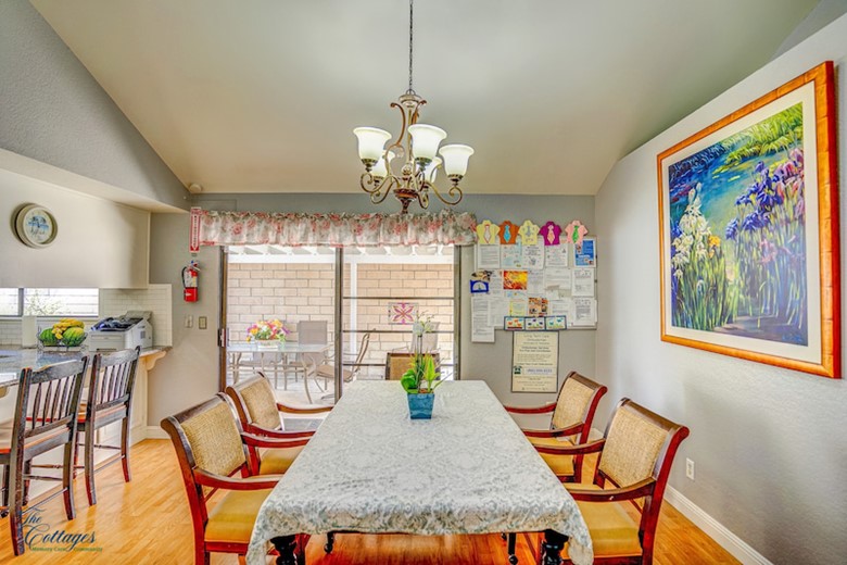 Image of Alzheimer's Orange County - Cottage 3 (2)