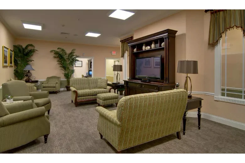 Image of Parkway Gardens Senior Living (5)