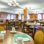 Image of Brookdale Tracy (4)