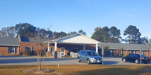 Image of Four Oaks Senior Living (1)