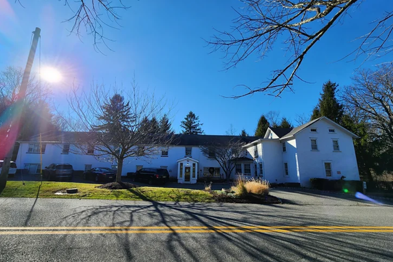 Image of Bryan Manor (3)