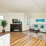 Image of The McAuley (4)