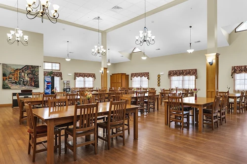 Image of The Glenwood Assisted Living of Mt. Zion (4)