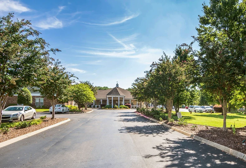 Image of The Neighborhood at Madison (10)