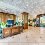 Welcome to our award winning community, Astoria Park Senior Living. 