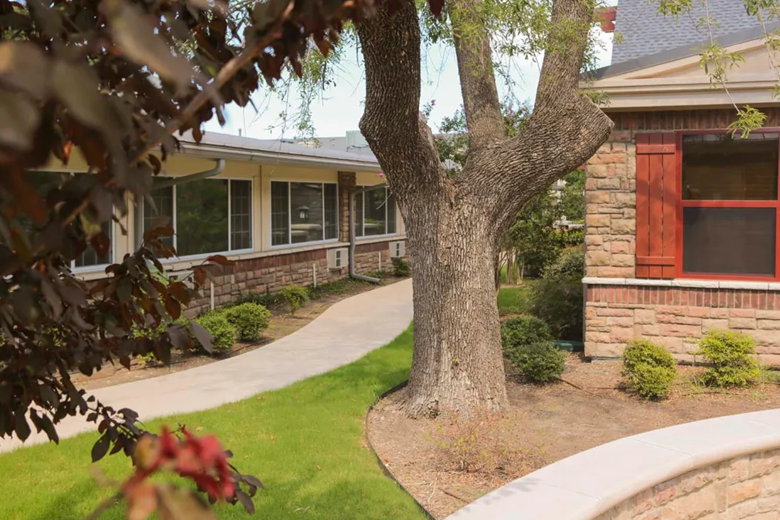 Image of Willow Bend Nursing & Rehabilitation Center (6)