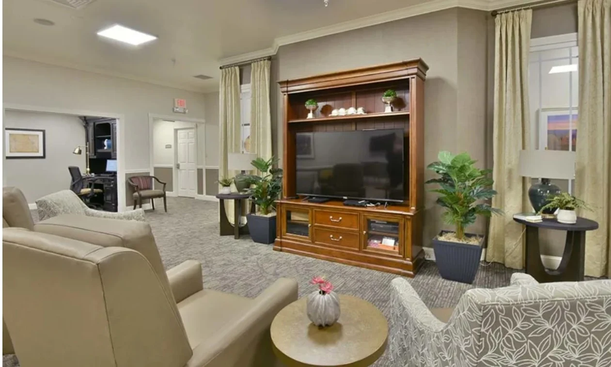 Image of Foxberry Terrace Senior Living (6)