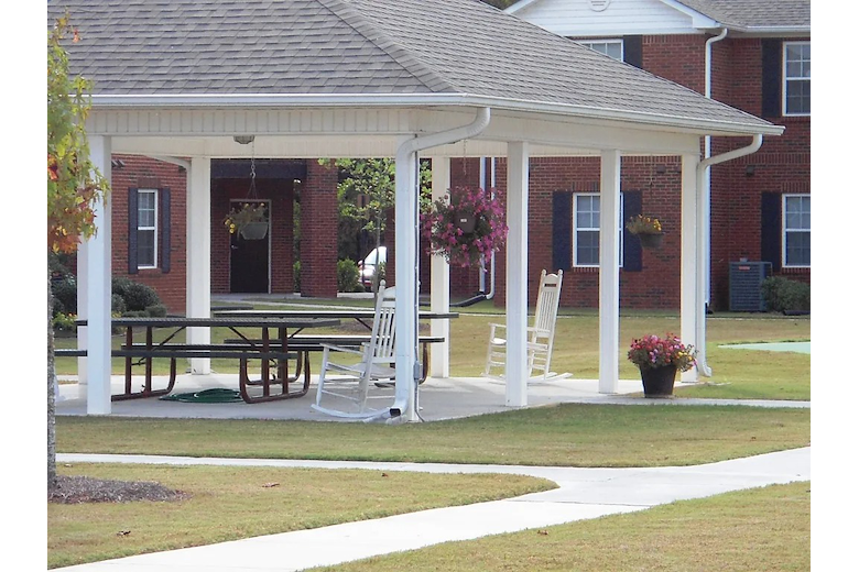 Image of Hummingbird Pointe (2)