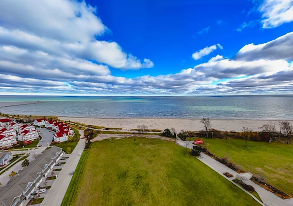 Image of Berkshire Sheboygan Riverfront (10)