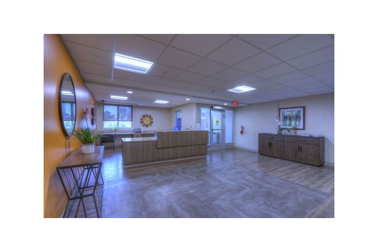 Image of LaBelle Towers Co-op (2)