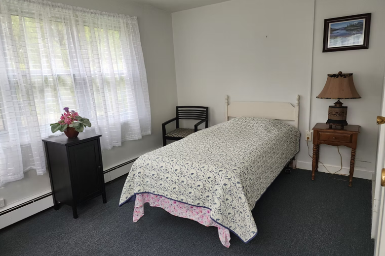 Image of Bryan Manor (8)