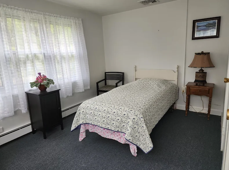 Image of Bryan Manor (8)